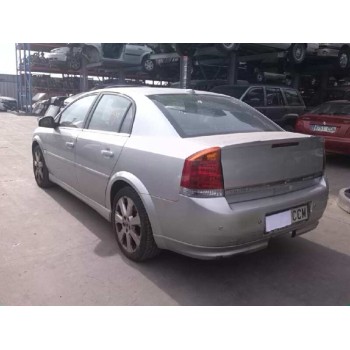 opel vectra c berlina del año 2002