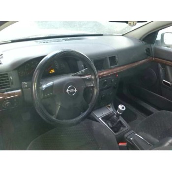 opel vectra c berlina del año 2002