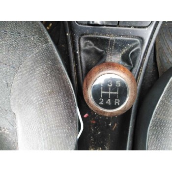 citroën xsara berlina del año 2001