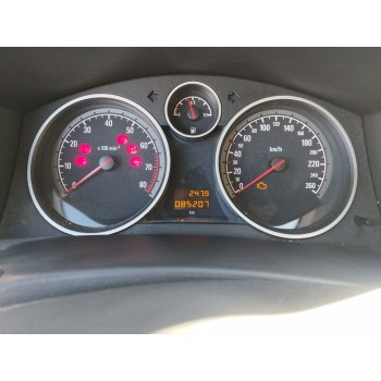 opel astra h (a04) del año 2004