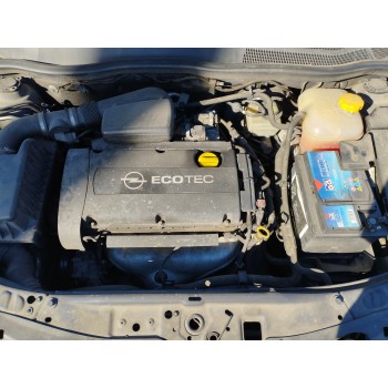 opel astra h (a04) del año 2004