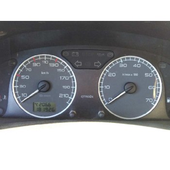 citroën xsara berlina del año 2003