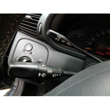 mercedes-benz clase c (w203) berlina del año 2003