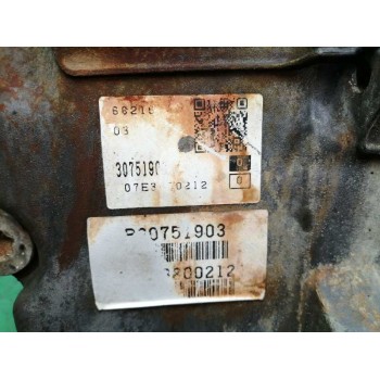 Recambio de caja cambios para volvo v70 familiar 2.4 diesel cat referencia OEM IAM P30751903  