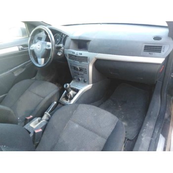 opel astra gtc del año 2005
