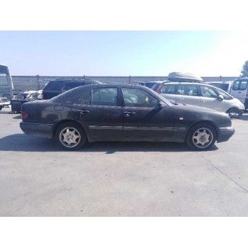 mercedes-benz clase e (w210) del año 1996