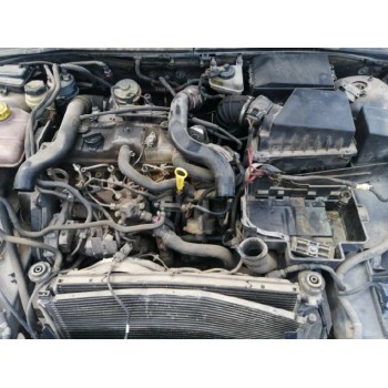 ford focus berlina (cak) del año 2003