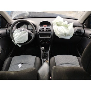 peugeot 206 berlina del año 2004