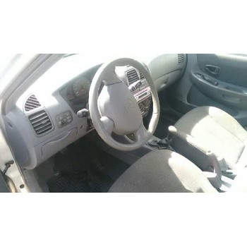 hyundai accent (lc) del año 2002