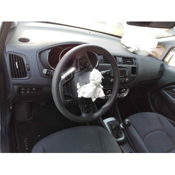 kia rio iii (ub) del año 2013