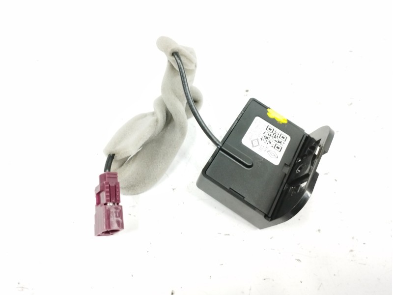 Recambio de modulo electronico para renault express iii 1.5 blue dci 95 (f6ab) referencia OEM IAM 282124064R ANTENA Recambio de modulo electronico para renault express iii 1.5 blue dci 95 (f6ab) referencia OEM IAM 282124064R ANTENA