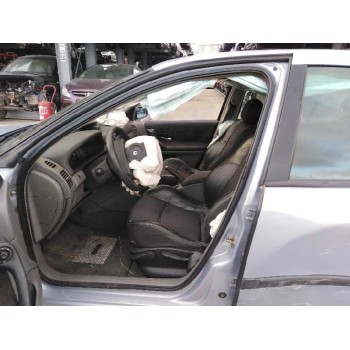 renault laguna ii (bg0) del año 2001