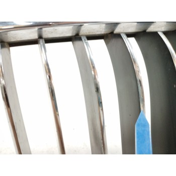 Recambio de rejilla delantera para bmw 4 descapotable (f33, f83) 420 i referencia OEM IAM 7294816 LADO DERECHO OBSERVAR FOTOS