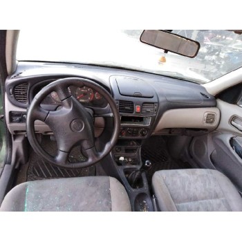 nissan almera (n16/e) del año 2001