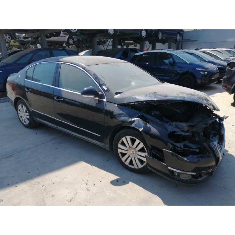 VOLKSWAGEN PASSAT BERLINA (3C2)