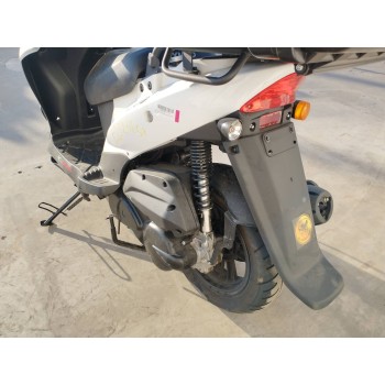 Recambio de carroceria corte para kymco agility 50/125 agility 125 carry referencia OEM IAM   