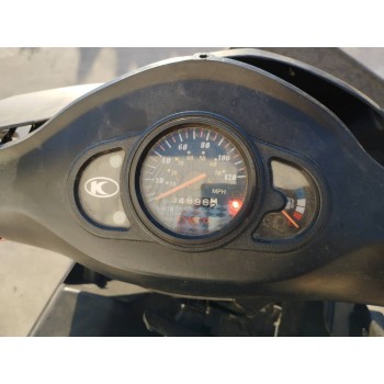Recambio de carroceria corte para kymco agility 50/125 agility 125 carry referencia OEM IAM   