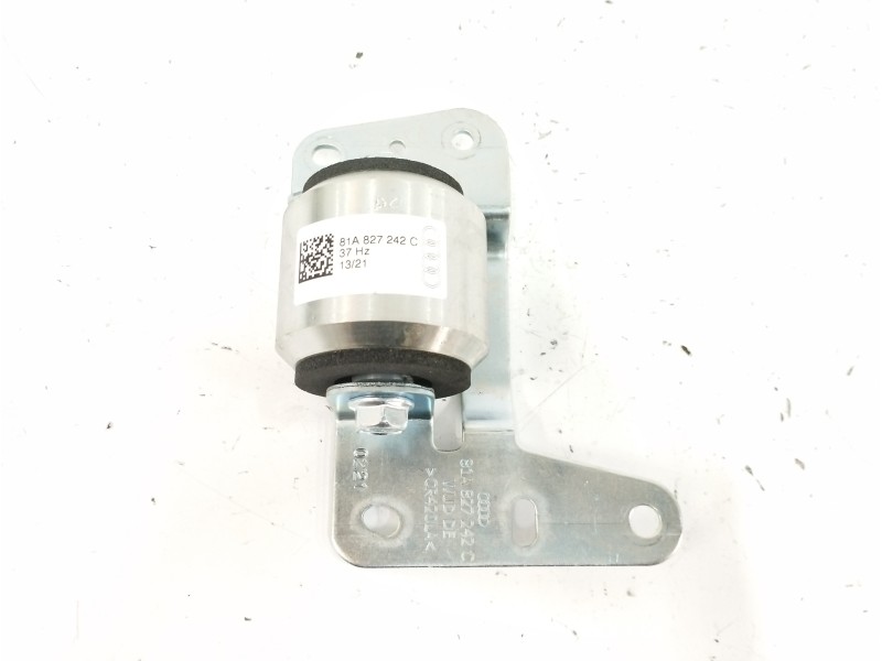 Recambio de no identificado para audi q2 (gab) 2.0 16v tdi referencia OEM IAM 81A827242C CONTRAPESO 