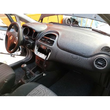 fiat punto (199_) del año 2018