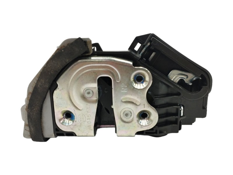 Recambio de cerradura puerta trasera derecha para hyundai ioniq tecno hybrid referencia OEM IAM 81420G2000  