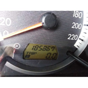 mazda 5 berl. (cr) del año 2006