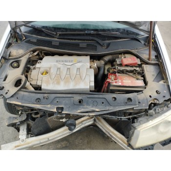 renault megane ii classic berlina del año 2006