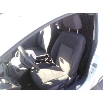 ford fiesta (ccn) del año 2013