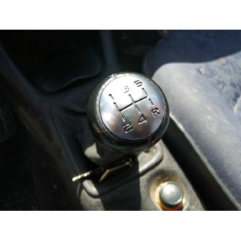 peugeot 206 berlina del año 2001