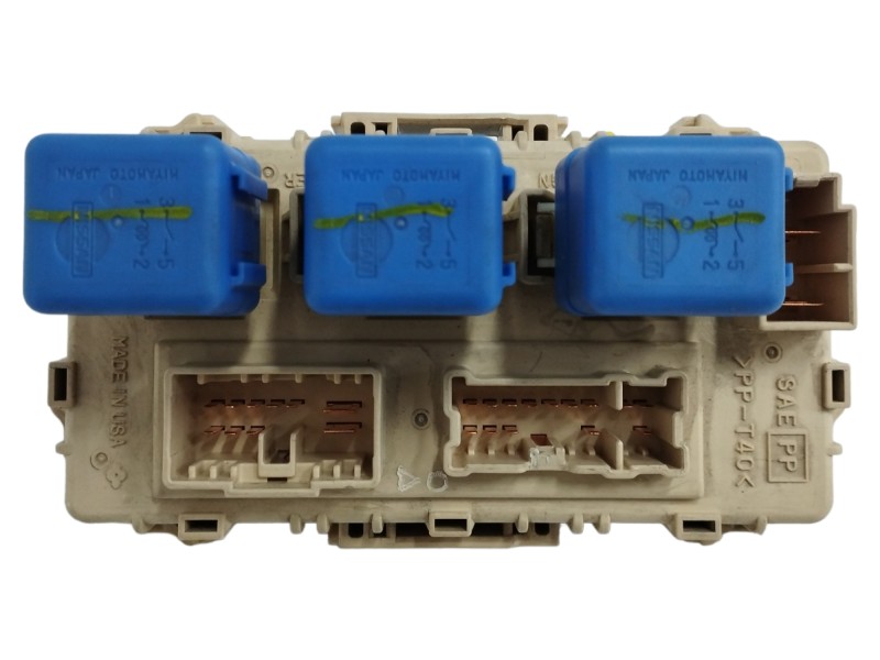 Recambio de caja reles / fusibles para nissan x-trail (t30) 2.2 dci diesel cat referencia OEM IAM Recambio de caja reles / fusibles para nissan x-trail (t30) 2.2 dci diesel cat referencia OEM IAM