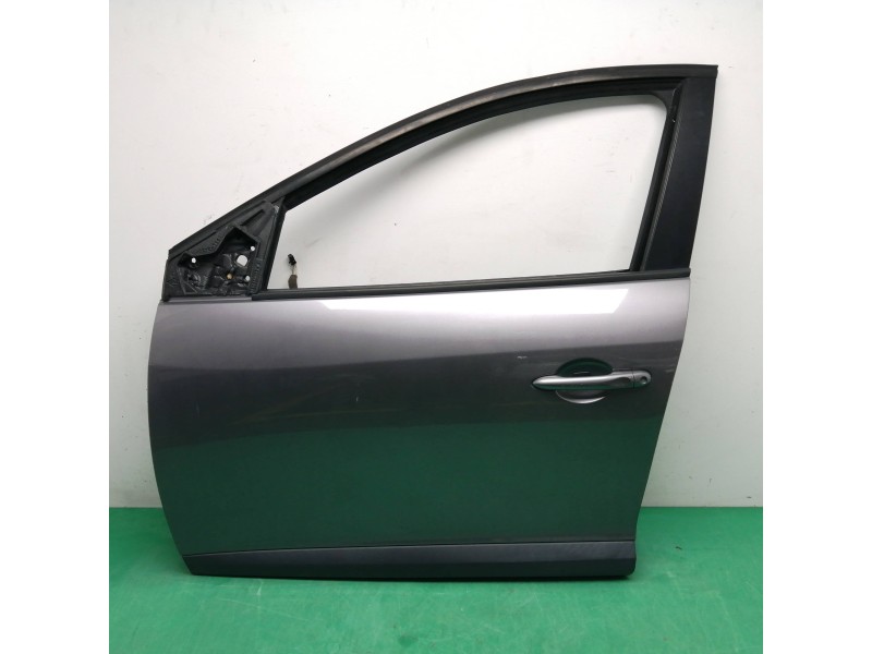 Recambio de puerta delantera izquierda para renault megane iii berlina 5 p 1.5 dci diesel cat referencia OEM IAM Recambio de puerta delantera izquierda para renault megane iii berlina 5 p 1.5 dci diesel cat referencia OEM IAM