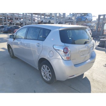 toyota verso del año 2010