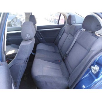 opel vectra c berlina del año 2002