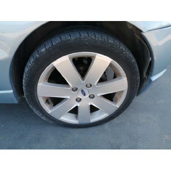 ford focus berlina (cak) del año 2004