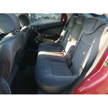 citroën xsara berlina del año 2001