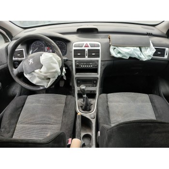 peugeot 307 berlina (s2) del año 2006