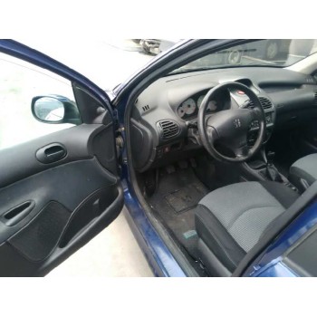 peugeot 206 berlina del año 2003