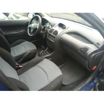 peugeot 206 berlina del año 2003