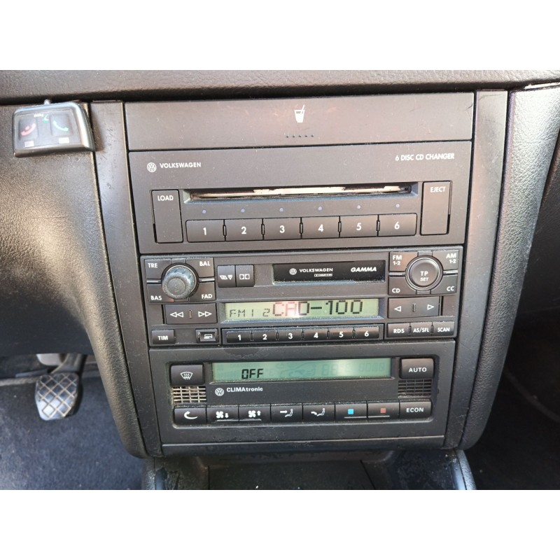 VOLKSWAGEN GOLF IV (1J1) 2002