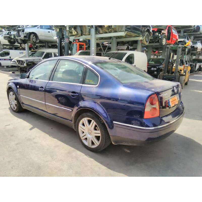 VOLKSWAGEN PASSAT B5 (3B2) 2001