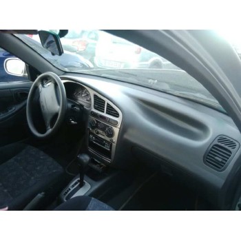 daewoo lanos del año 2001