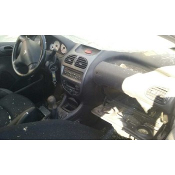 peugeot 206 berlina del año 2005