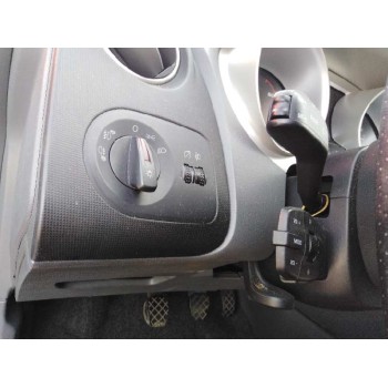 seat ibiza (6j5) del año 2008