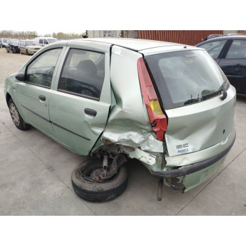 fiat punto berlina (188) del año 2001