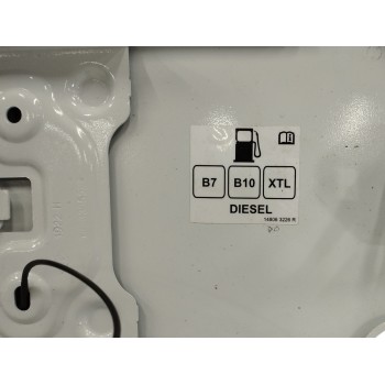 Recambio de tapa exterior combustible para renault express iii 1.5 blue dci 95 (f6ab) referencia OEM IAM 148063226R  