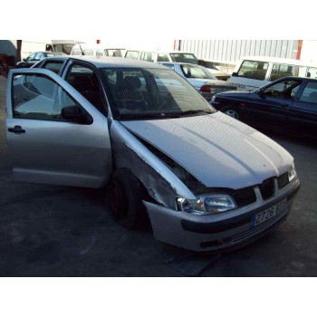 seat cordoba berlina (6k2) del año 2001