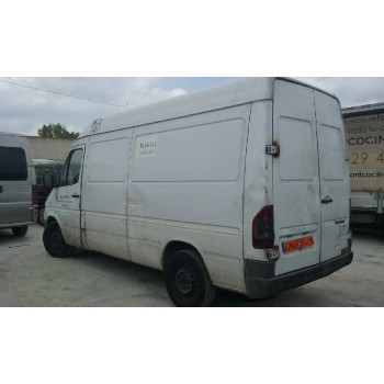 mercedes-benz sprinter 02.00  caja cerrada del año 2004