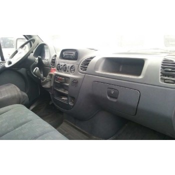mercedes-benz sprinter 02.00  caja cerrada del año 2004
