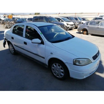 opel astra g berlina del año 2001