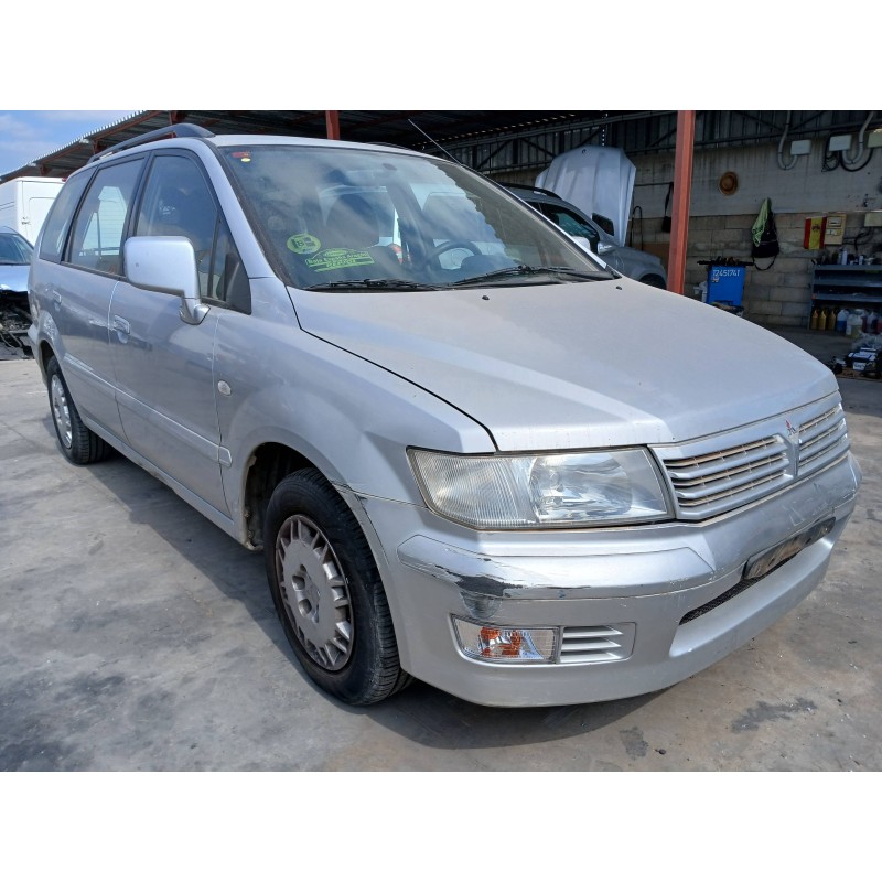 mitsubishi space wagon (n80/n90) del año 2003