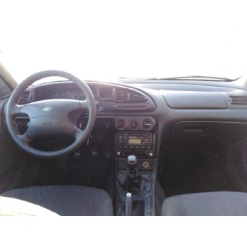 ford mondeo berlina (gd) del año 2000